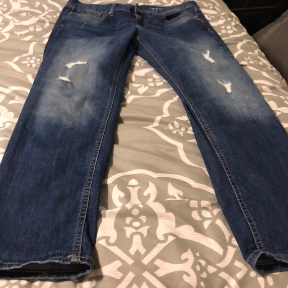 Straight leg ripped jeans - Picture 1 of 4